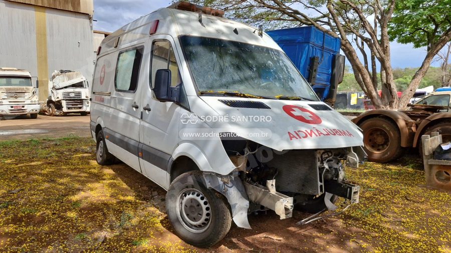 Mercedes-Benz 415 Alter Amb 2019 em leilão em Sertãozinho/SP - Lote 1