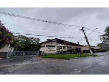 Imovel de 268 m2 em leilao em Cotia/SP