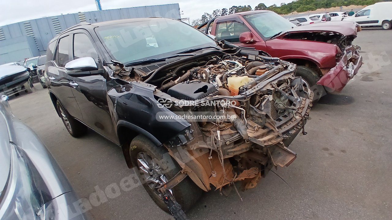 Toyota em leilao em Brasil