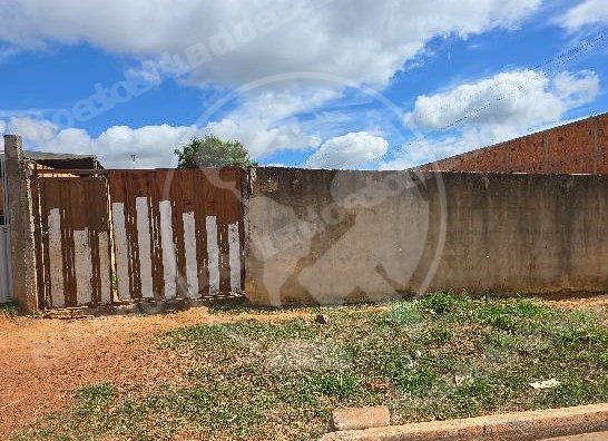Casa de 46 m2 em leilão em Aliança/GO