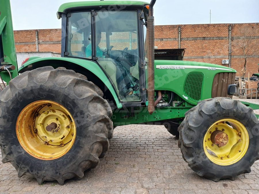 Máquina agrícola 2005 em leilão em Rosário do Sul/RS