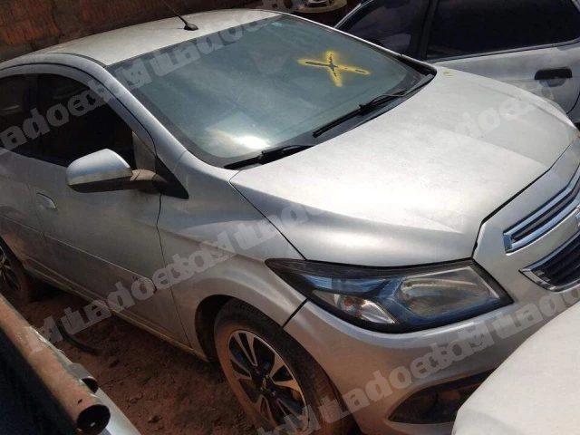 Chevrolet Onix 2014 em leilao em Pardo/SP