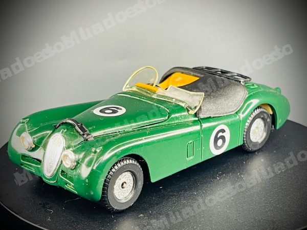 Jaguar Xk em leilão em Petrópolis/RJ - Lote 2