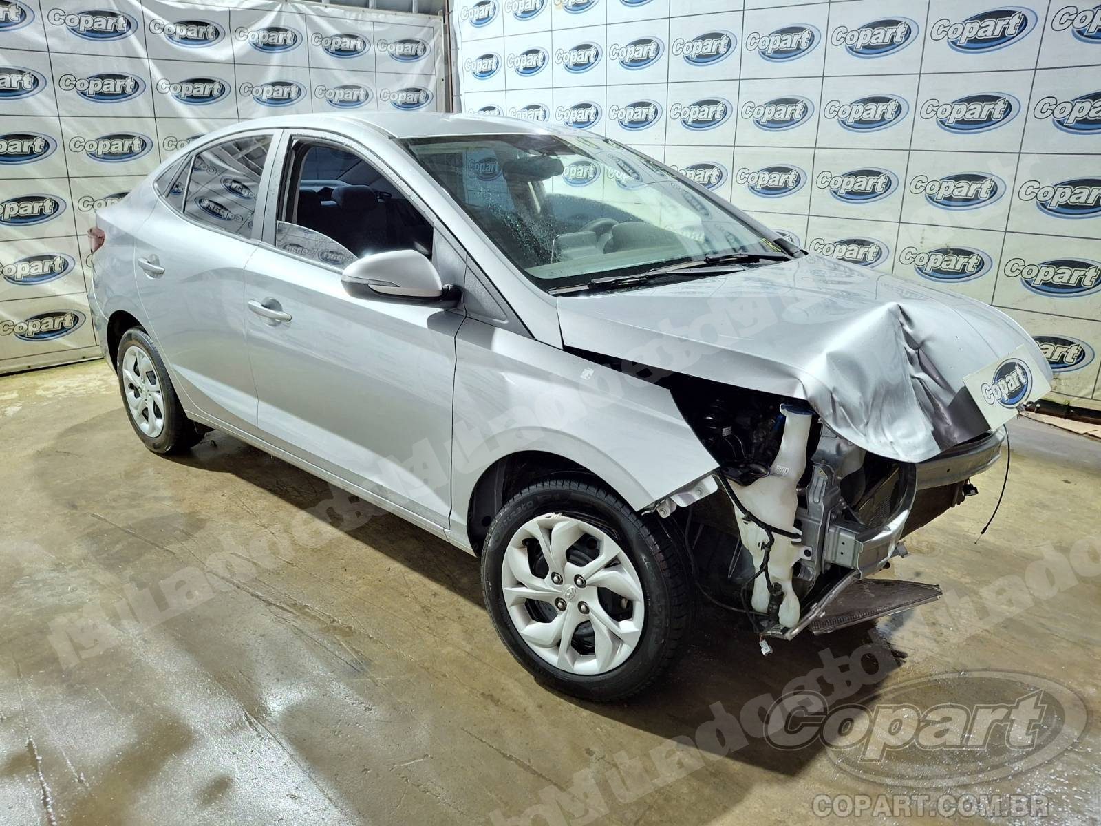 Lote em leilao em Candeias/BA