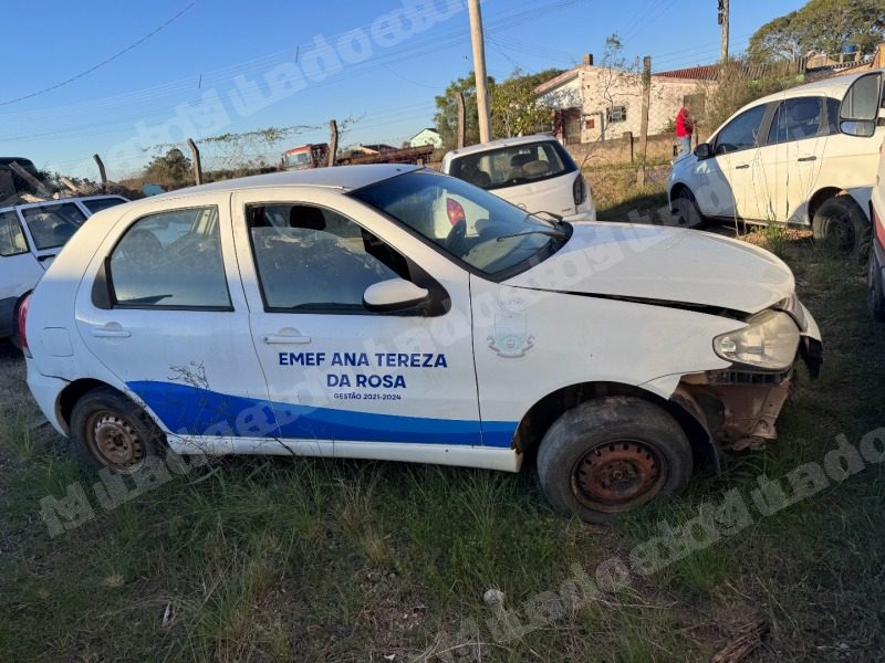 Fiat Palio em leilao em Brasil
