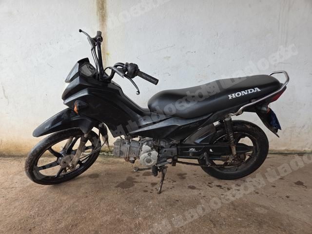 Honda em leilao em Brasil