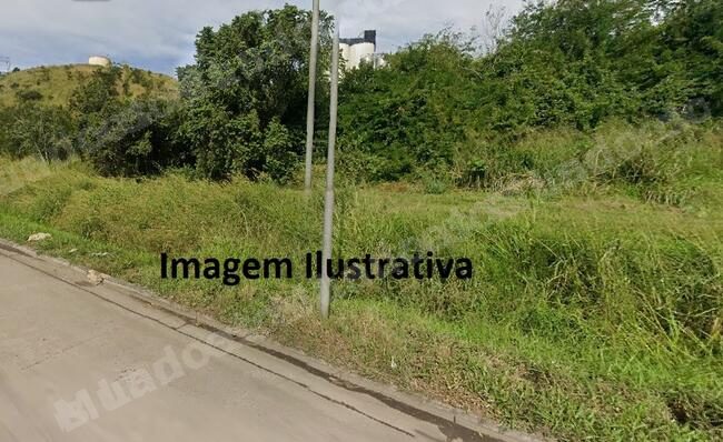 Terreno de 62920 m2 em leilão em Pirai/RJ