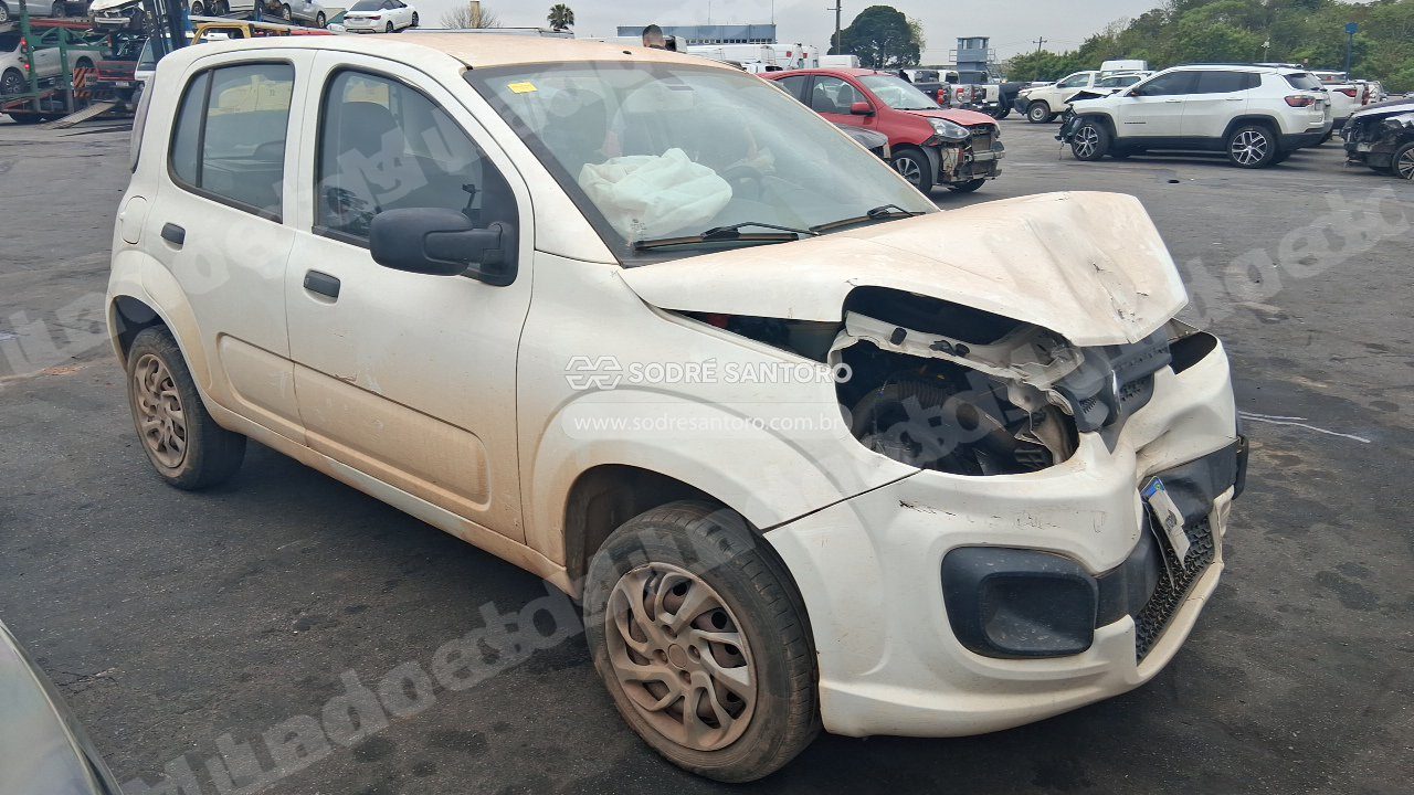 Fiat Uno Attractive 1.0 2020 em leilão em Brasil