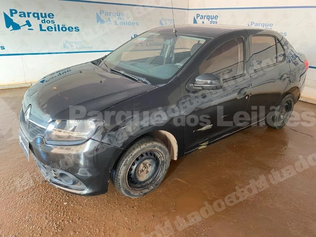 Renault Logan 2015 em leilao em Brasil