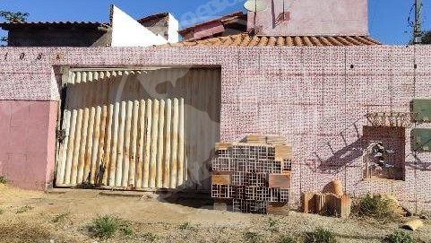 Casa de 60 m2 em leilão em Três Marias/MG