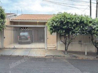 Casa de 118 m2 em leilão em São José do Rio Preto/SP