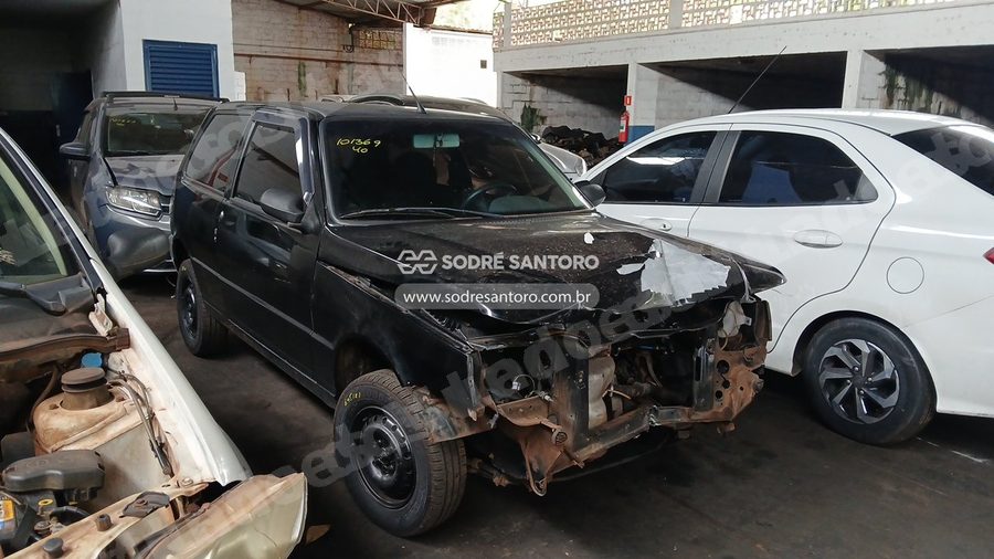 Fiat Uno Mille Economy 2010 em leilão em Ribeirão Preto/SP