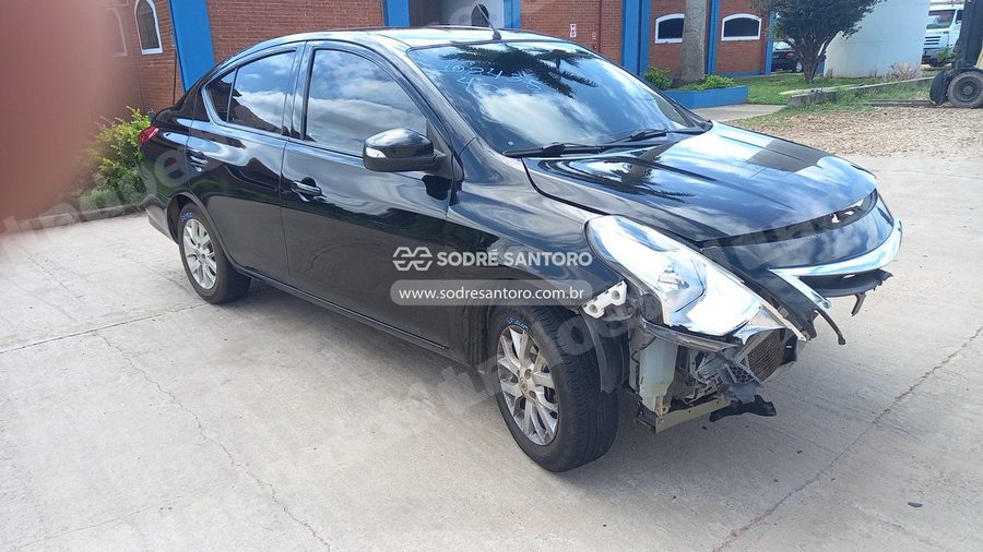 Nissan Versa 16Sv Cvt 2020 em leilão em Cesário Lange/SP