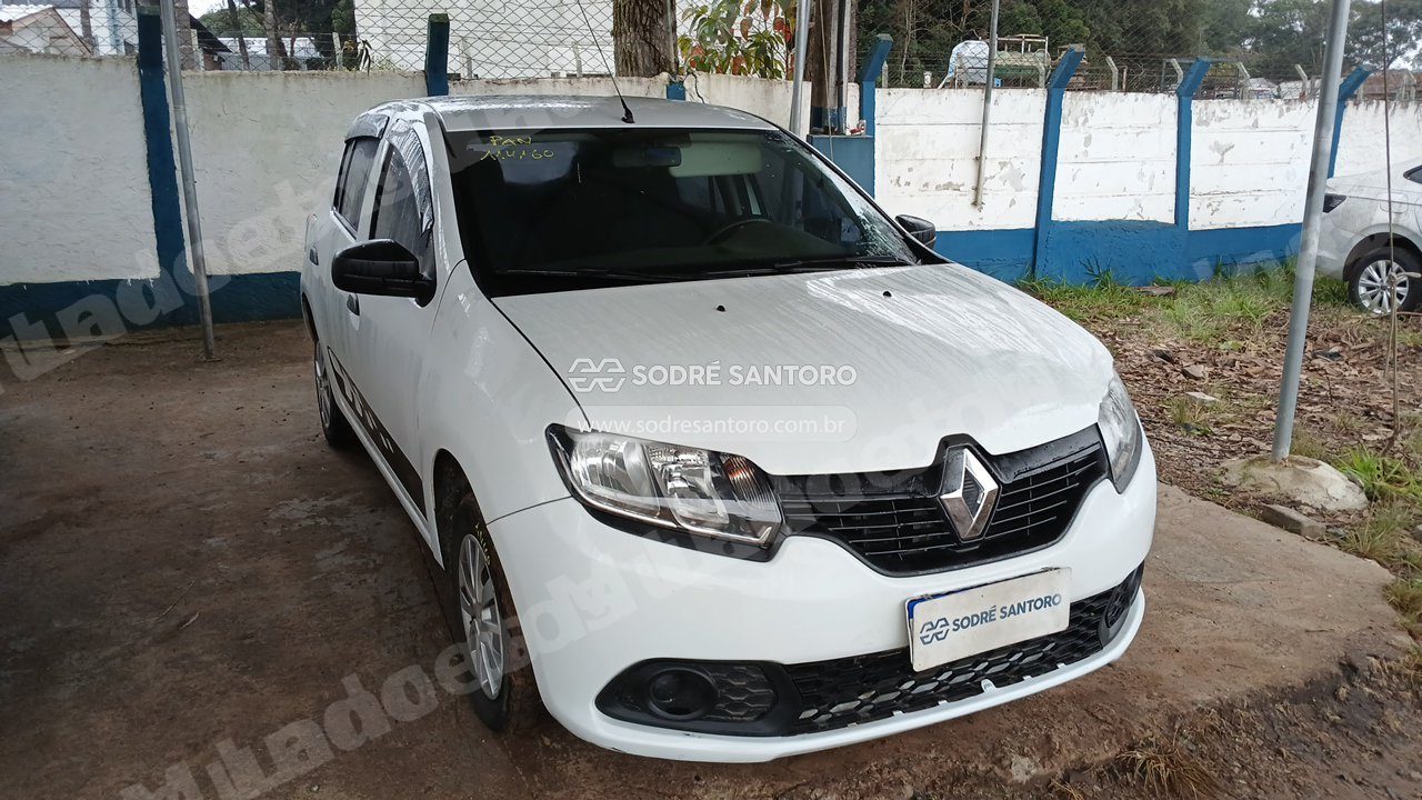 Renault em leilao em São José dos Pinhais/PR