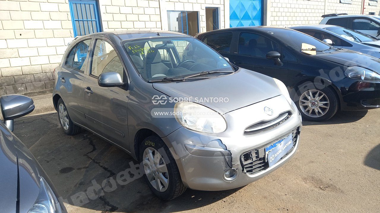 Nissan em leilao em Monte Mor/SP