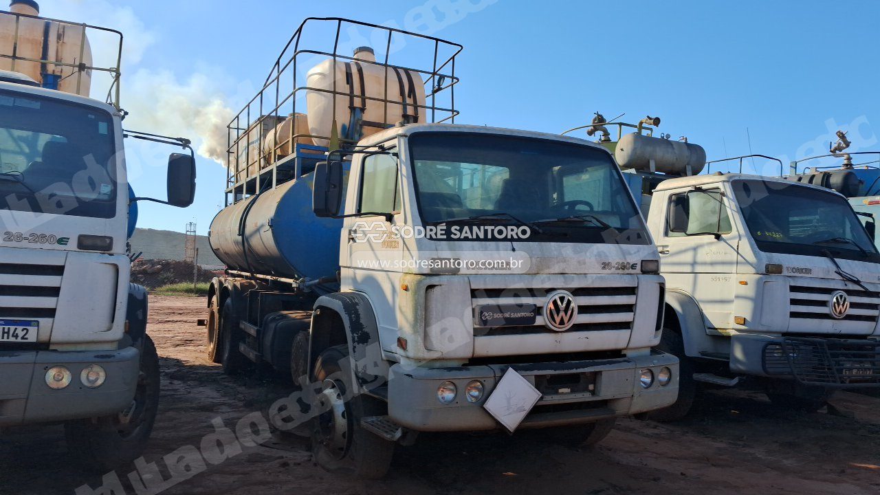 Volkswagen 26.260 E 2011 em leilao em Brasil