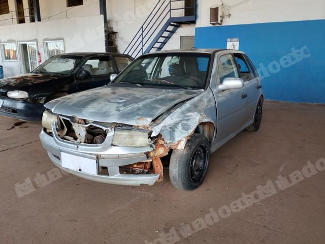 Volkswagen Gol 2000 em leilão em Brasil - Lote 2