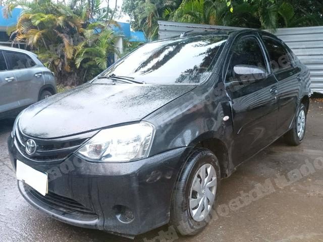 Toyota em leilao em Brasil