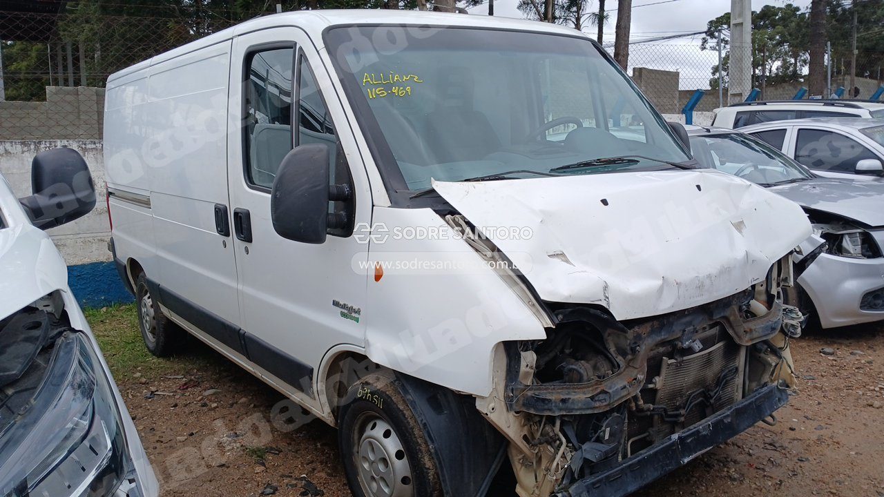 Fiat Ducato Cargo 2015 em leilao em São José dos Pinhais/PR