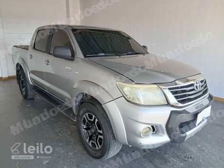 Toyota Hilux em leilão em Manaus/AM