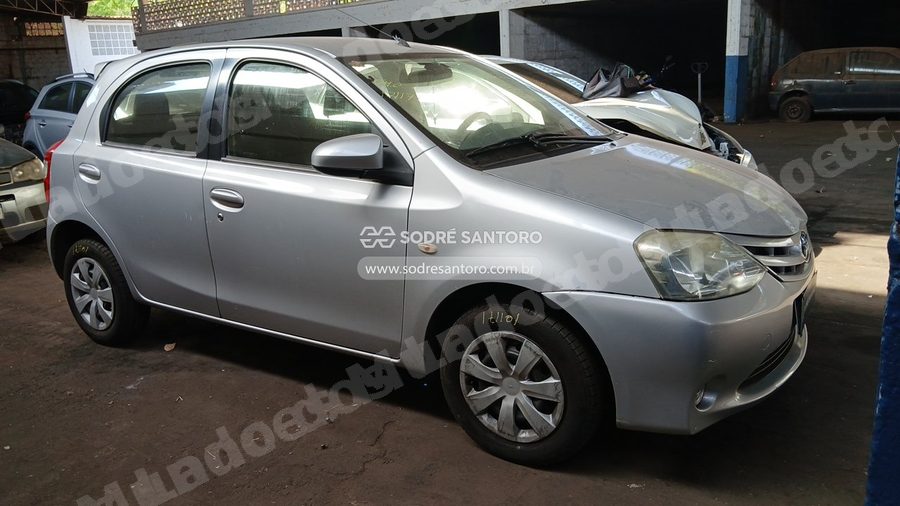 Toyota Etios Hb Xs 15 2014 em leilão em Ribeirão Preto/SP