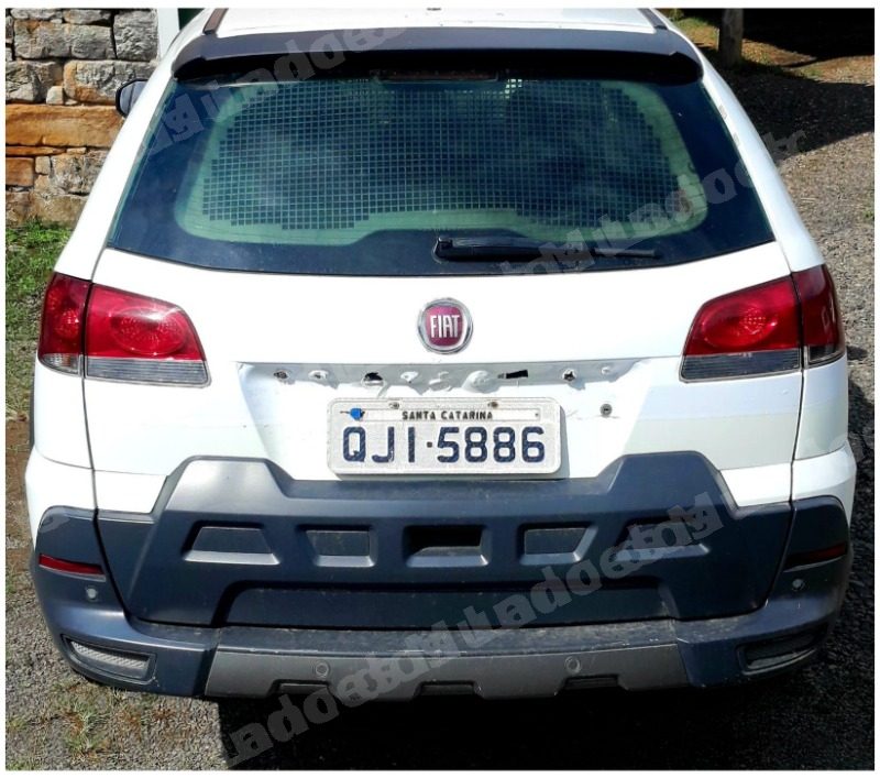 Fiat Palio 2018 em leilao em Treviso/SC