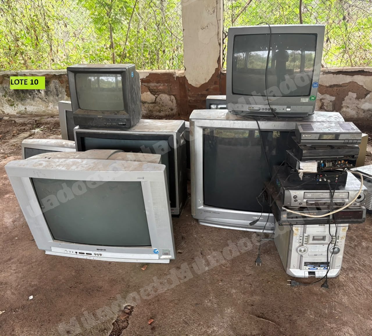 Lote em leilao em Brasil