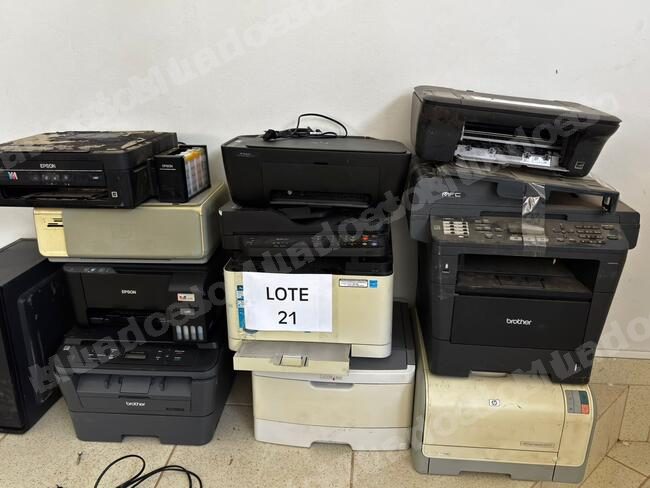 Lote em leilao em Brasil
