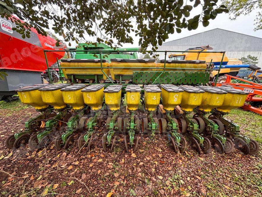 Máquina agrícola 2013 em leilão em Cacequi/RS - Lote 2