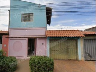Apartamento de 147 m2 em leilão em Pitangueiras/SP