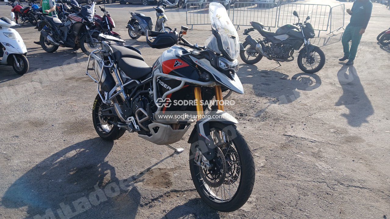Tiger 900 Rallyp 2025 em leilao em Brasil