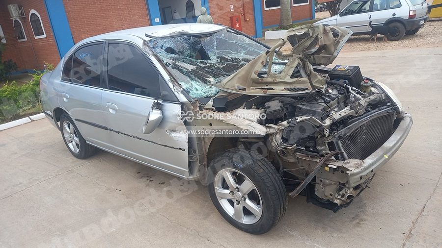 Honda Civic Lx 2002 em leilão em Cesário Lange/SP