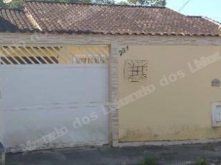 Casa em leilao em Açu/SP