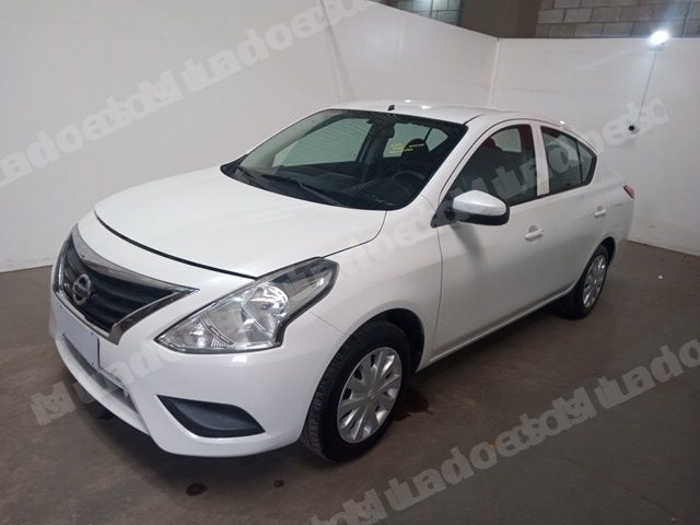 Nissan 2017 em leilao em Brasil