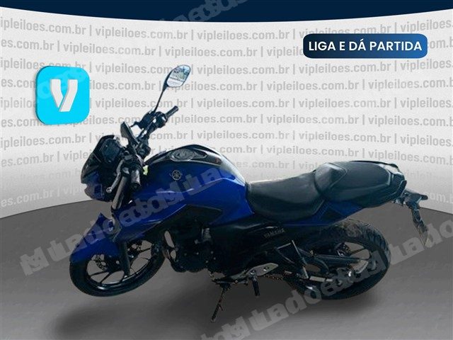 Yamaha 2025 em leilão em Brasil