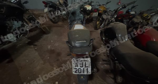 Honda em leilao em Apucarana/PR