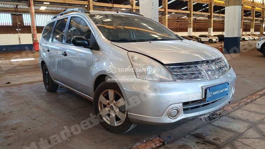 Nissan Grand Livina 2012 em leilão em Sertãozinho/SP