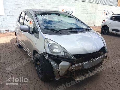 Honda Fit em leilao em Aparecida de Goiânia/GO - Lote 1