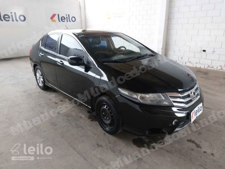 Honda em leilao em São Carlos/SP
