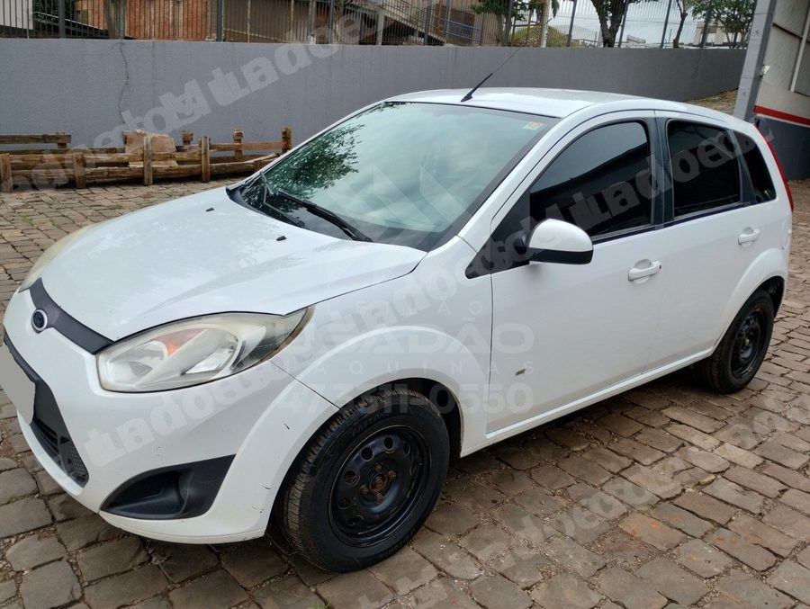 Ford Fiesta 2014 em leilão em Candelária/RS