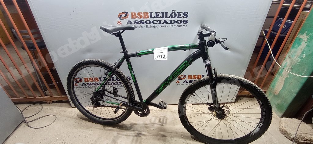 Lote em leilao em Brasil