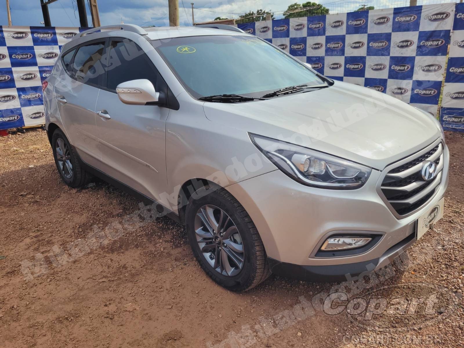 Veiculo em leilao em Cuiabá/MT