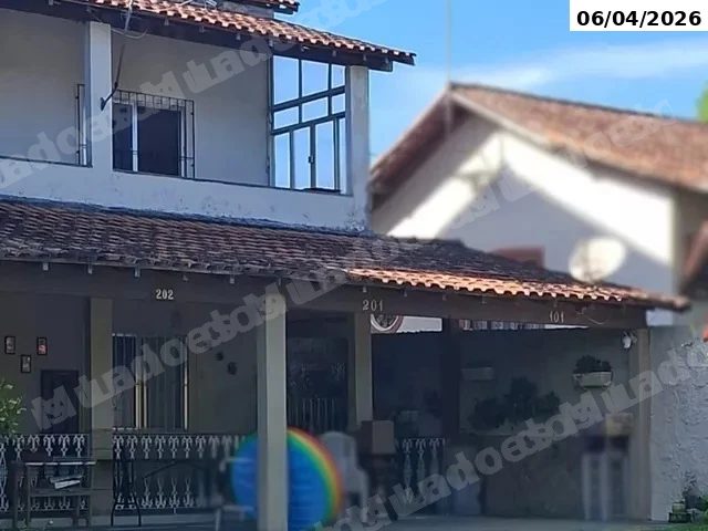 Apartamento de 97 m2 em leilão em Araruama/RJ