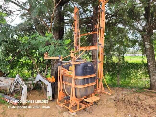 Máquina agrícola em leilão em Brasil - Lote 68