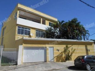 Casa de 474 m2 em leilão em Duque de Caxias/RJ