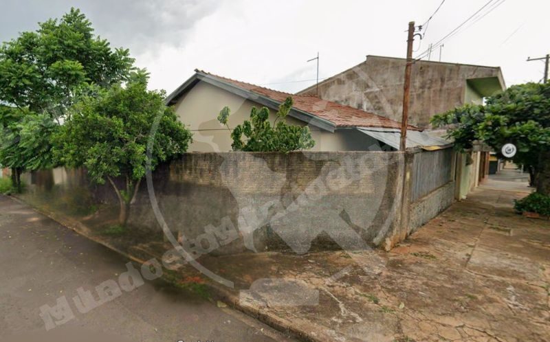 Casa de 256 m2 em leilão em Barra Bonita/SP - Lote 2