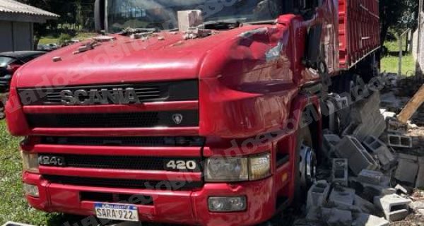 Scania P124Cb6X4 em leilão em Francisco Beltrão/PR