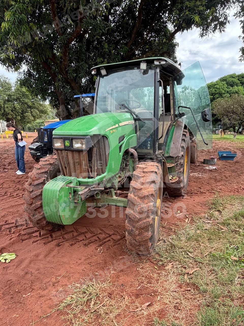 Máquina agrícola 2017 em leilão em Ubiratã/PR