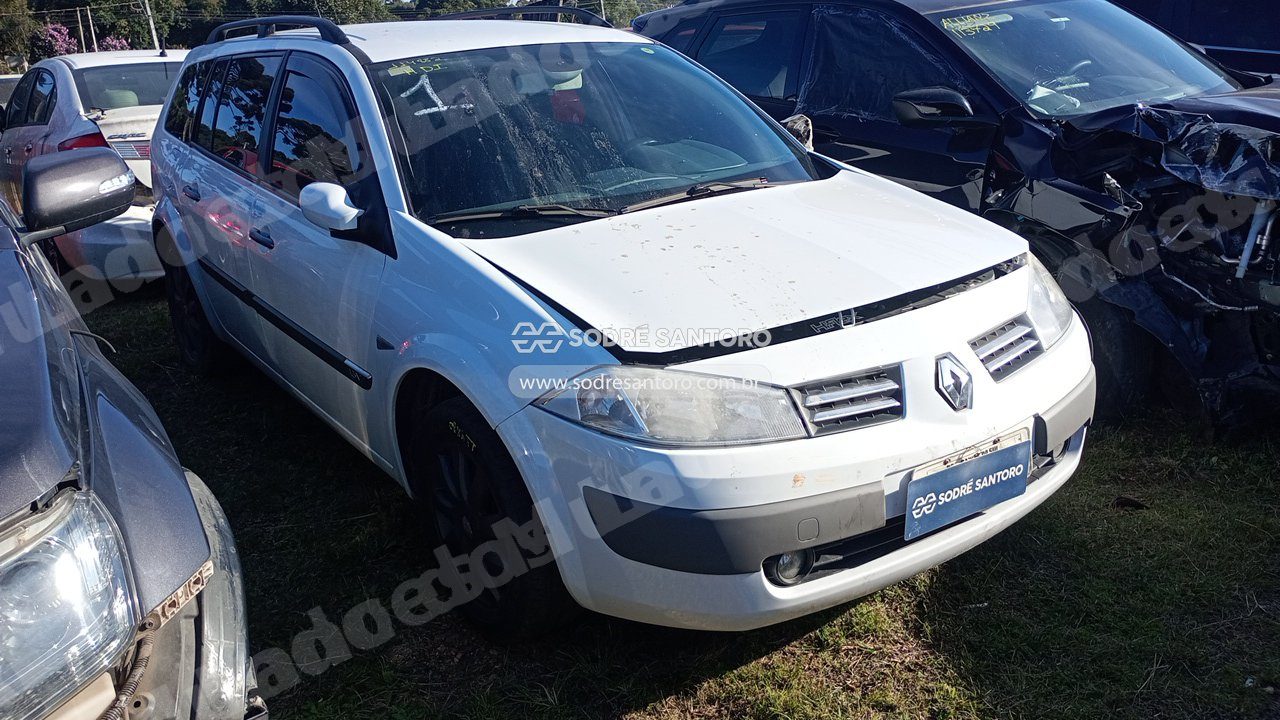 Renault Megane Gt Dyn 16 2013 em leilão em São José dos Pinhais/PR