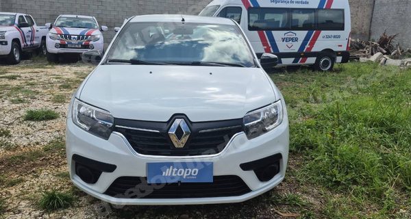 Renault Logan 2023 em leilão em Curitiba/PR - Lote 3